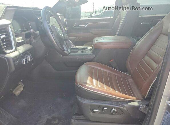 1GT49YEY9RF250111 2024 GMC SIERRA Silver Front interior view