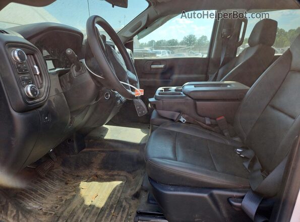 1GT4ULE78SF264547 2025 GMC SIERRA White Вид салону спереду