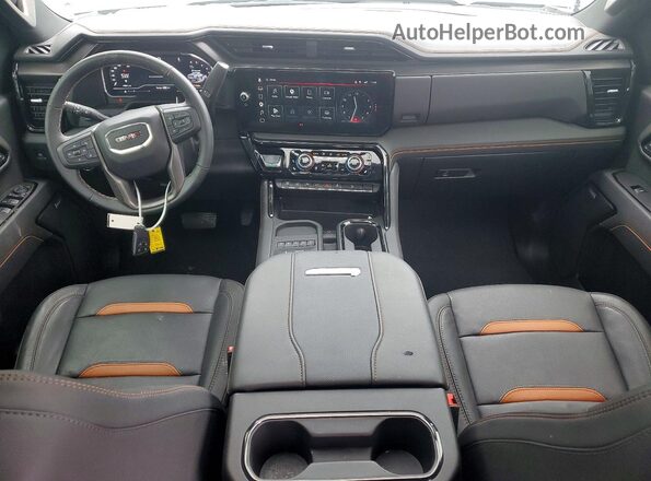 1GT4UPEYXSF322318 2025 GMC SIERRA Silver Widok deski rozdzielczej