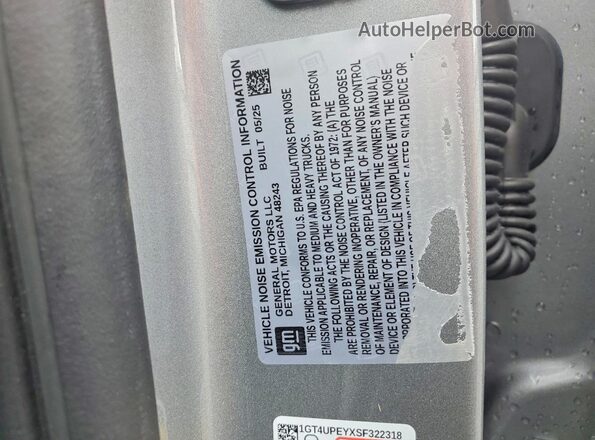 1GT4UPEYXSF322318 2025 GMC SIERRA Silver Widok komory silnika
