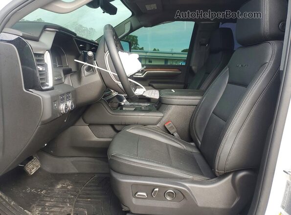 1GT4UREY7SF135548 2025 GMC SIERRA White Սալոնի դիմացի տեսք