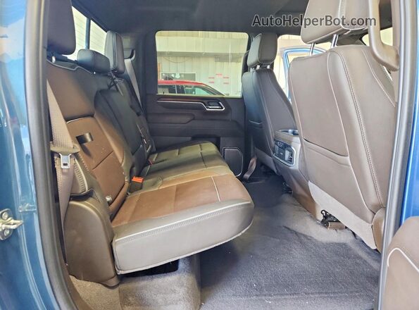 1GT4UREYXSF352463 2025 GMC SIERRA Blue Rear seats view