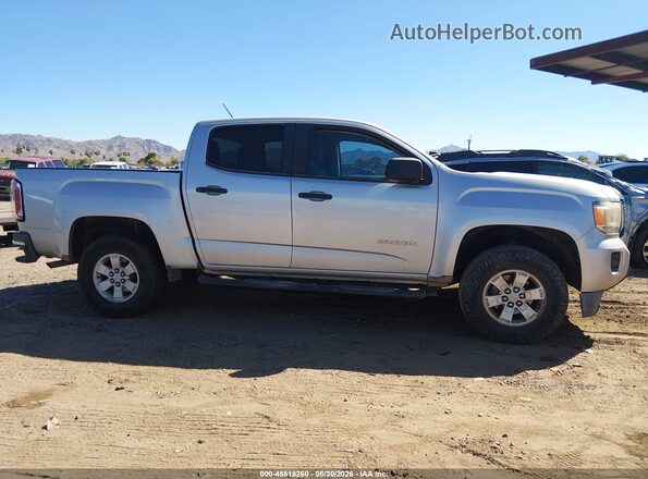 1GTG5BEAXH1260926 2017 GMC CANYON Silver Սարքավորումների վահանակի տեսք