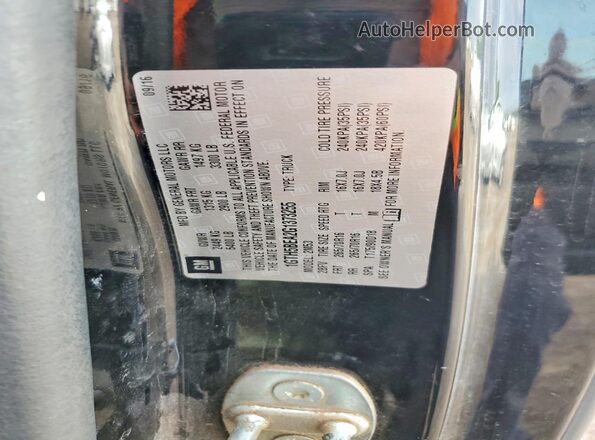 1GTH5BEA2G1373255 2016 GMC CANYON Black Engine compartment view