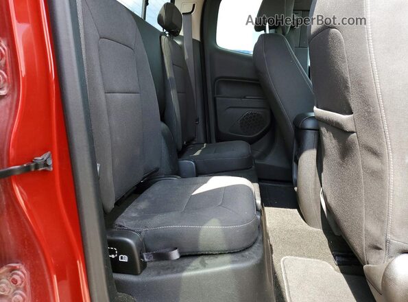 1GTH6CE35G1197130 2016 GMC CANYON Red Rear seats view