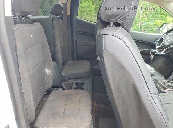 1GTH6CEN6J1201128 2018 GMC CANYON White უკანა სავარძლების ხედი