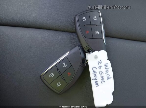 1GTP2BEK9T1101423 2026 GMC CANYON Silver Առջևի վահանակի տեսք