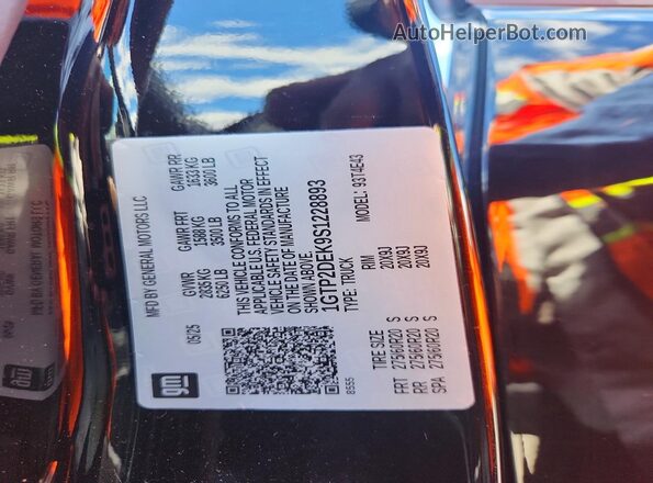 1GTP2DEK9S1228893 2025 GMC CANYON Black Vista del compartimento del motor
