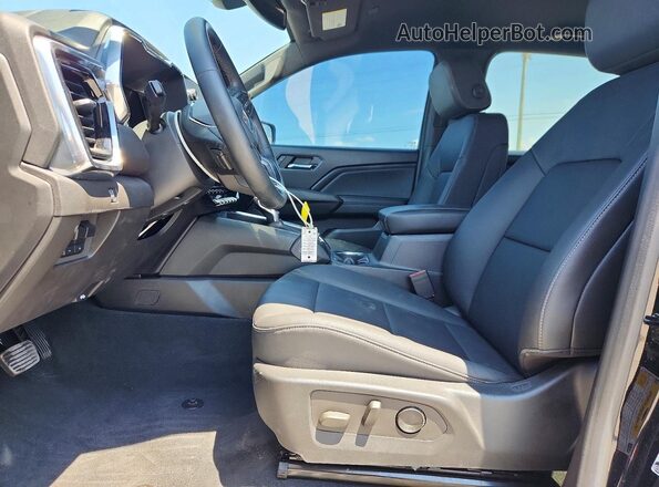 1GTP6BEK1P1168754 2023 GMC CANYON Black Front interior view