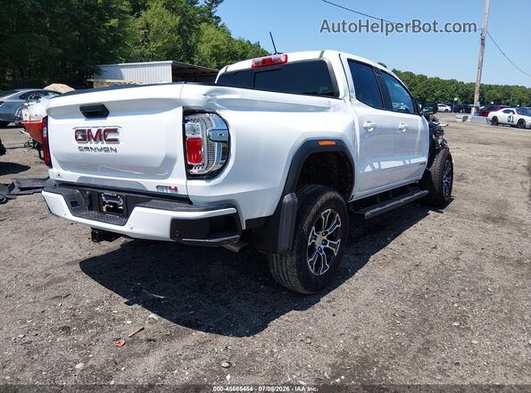 1GTP6DEK2R1221282 2024 GMC CANYON White Հետևի աջ