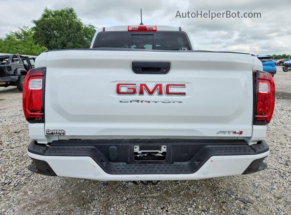 1GTP6DEK5P1255892 2023 GMC CANYON White Հետևի տեսք