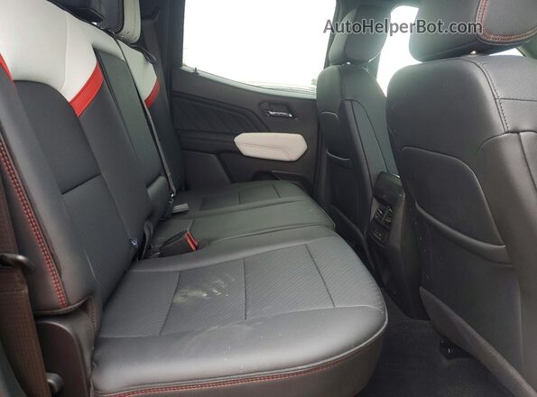 1GTP6EEK3R1258606 2024 GMC CANYON Черный Вид задних сидений