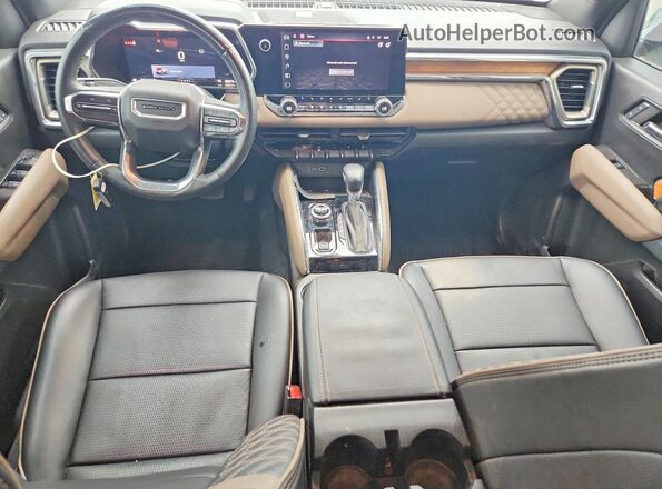 1GTP6FEK1R1131925 2024 GMC CANYON White Widok deski rozdzielczej