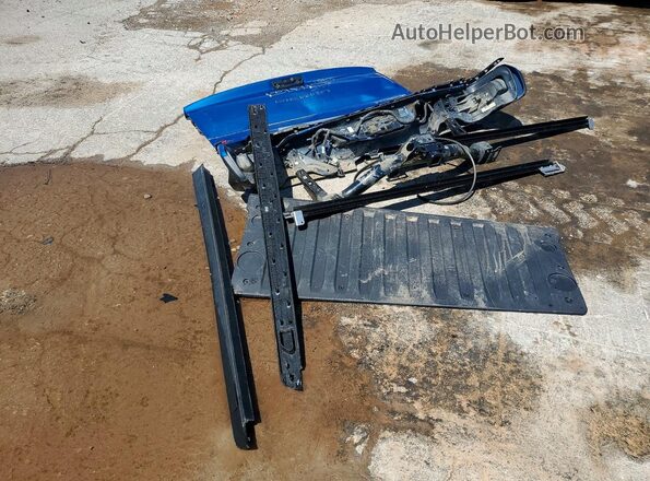 1GTPHCE8XPZ266817 2023 GMC SIERRA Blue Vista del compartimento del motor
