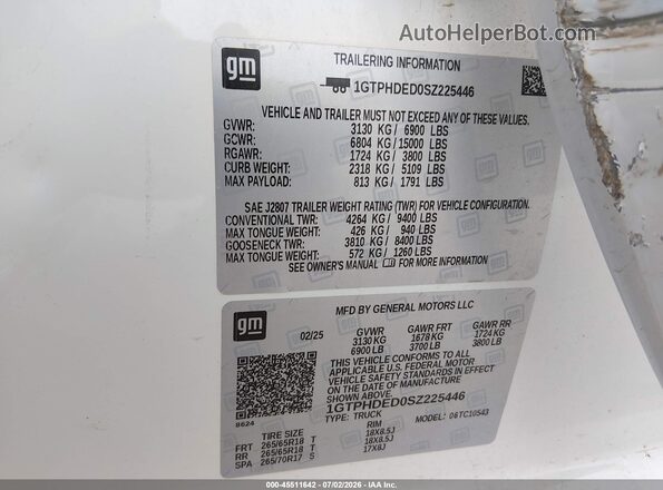 1GTPHDED0SZ225446 2025 GMC SIERRA White Vista del compartimento del motor