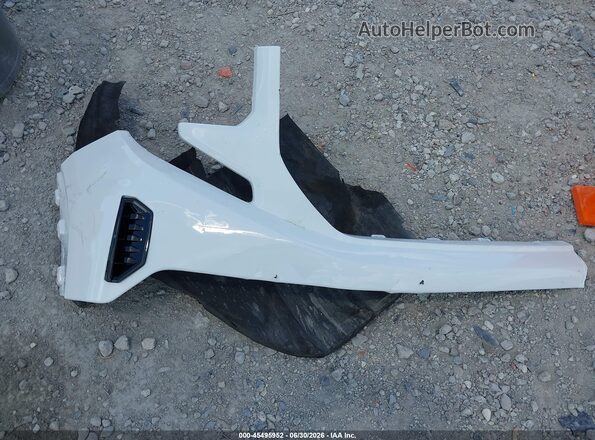 1GTPUAEKXTZ200256 2026 GMC SIERRA White ხელსაწყოთა პანელის ხედი