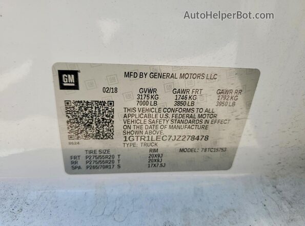 1GTR1LEC7JZ278478 2018 GMC SIERRA White Widok komory silnika