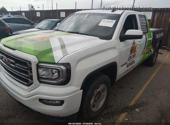 1GTR1LECXJZ369275 2018 GMC SIERRA White Przód lewy
