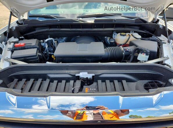 1GTRUAED3PZ264235 2023 GMC SIERRA White უკანა სალონის ხედი