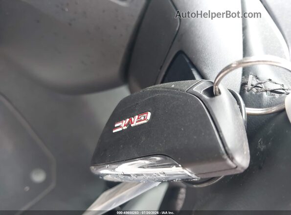 1GTUUDED0TZ299482 2026 GMC SIERRA White Vista del salpicadero