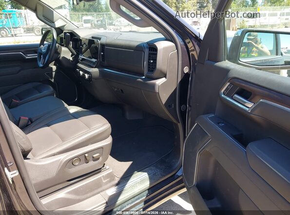 1GTUUDED1TZ219932 2026 GMC SIERRA Черный Вид салона спереди