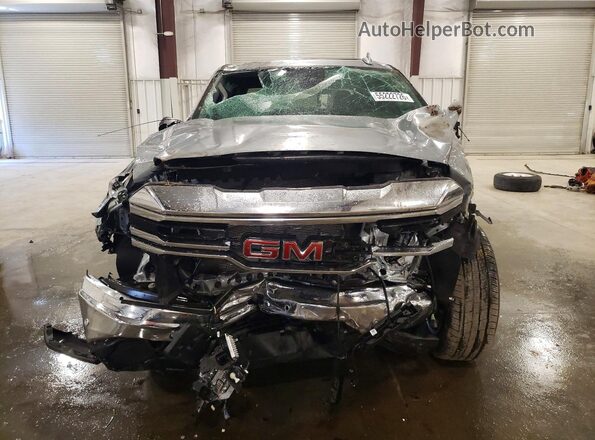 1GTUUDED2TZ124540 2026 GMC SIERRA Silver Front view