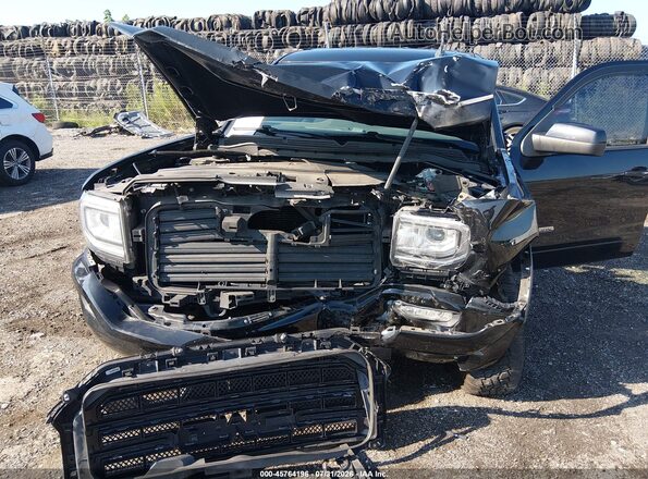 1GTV2LEC0JZ127929 2018 GMC SIERRA Black Widok z przodu
