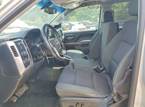 1GTV2MEC5HZ108499 2017 GMC SIERRA Silver Front interior view