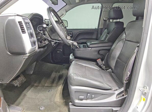 1GTV2NEC8HZ376100 2017 GMC SIERRA Silver Widok wnętrza z przodu