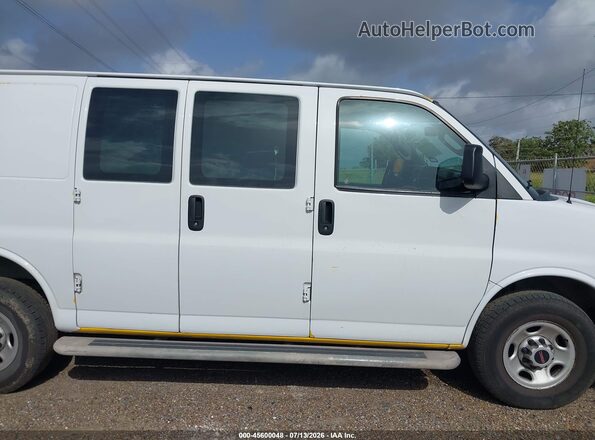 1GTW7AF72M1265101 2021 GMC SAVANA CARGO Белый Вид задней части салона