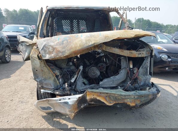 1GTW7AF79N1240889 2022 GMC SAVANA 2500 White წინა ხედი
