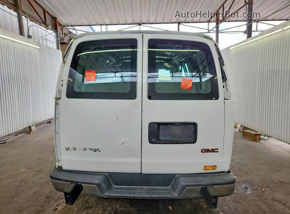 1GTW7AFF1G1902264 2016 GMC SAVANA White Հետևի տեսք