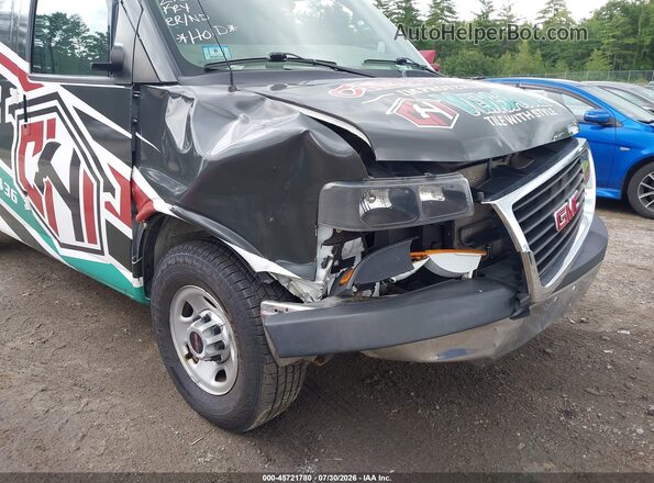 1GTW7AFF4H1120316 2017 GMC SAVANA 2500 Black Vista frontal