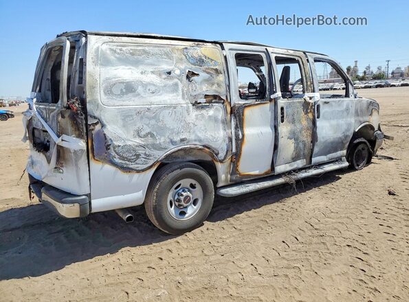 1GTW7AFF4H1913650 2017 GMC SAVANA Белый Задняя правая четверть