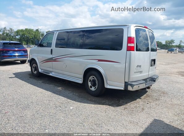 1GTW7AFG4G1204417 2016 GMC SAVANA 2500 Silver Rear left