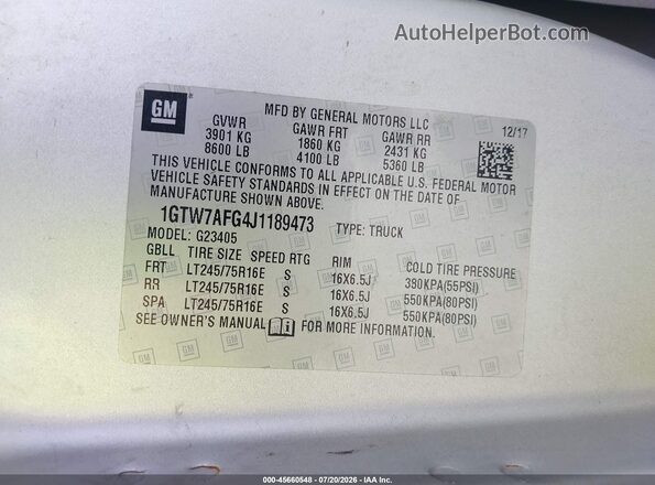 1GTW7AFG4J1189473 2018 GMC SAVANA 2500 Серебряный Вид подкапотного пространства
