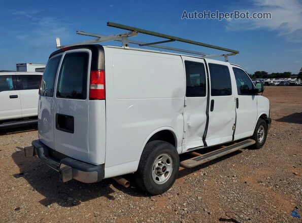 1GTW7AFG5K1272637 2019 GMC SAVANA White Հետևի աջ