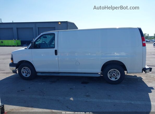 1GTW7AFG8J1911527 2018 GMC SAVANA 2500 White Սալոնի 360 աստիճան տեսք