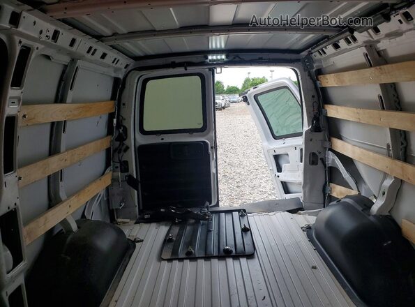 1GTW7AFP2P1201855 2023 GMC SAVANA White უკანა სავარძლების ხედი