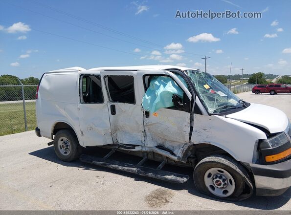 1GTW7AFP3P1139088 2023 GMC VAN White Widok z przodu