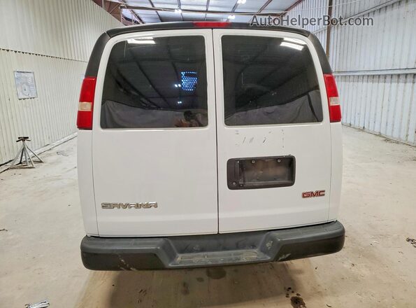 1GTW7AFP7J1332335 2018 GMC SAVANA White Widok z tyłu