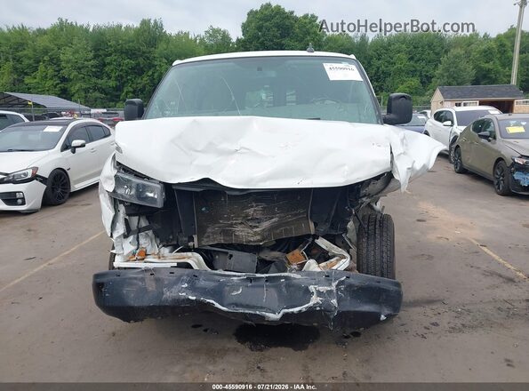 1GTW7AFP7K1210334 2019 GMC SAVANA 2500 White Սարքավորումների վահանակի տեսք