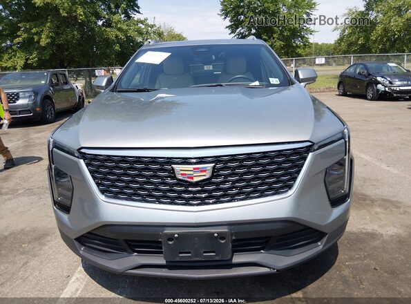1GYAZAR40RF219051 2024 CADILLAC XT4 Silver Vista del cuadro de instrumentos