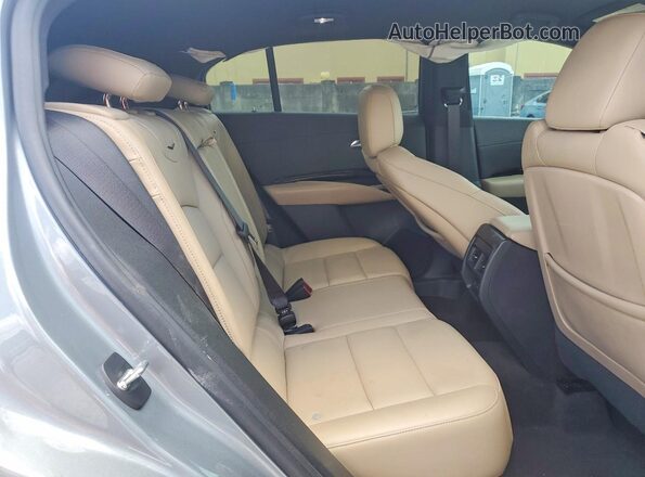 1GYAZAR45RF103361 2024 CADILLAC XT4 Blue Rear seats view