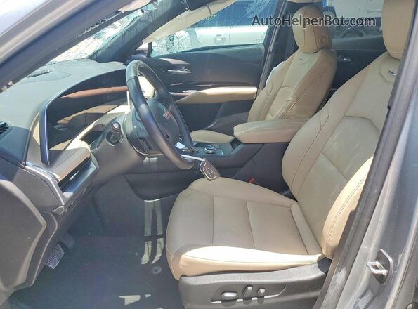 1GYAZAR45RF103361 2024 CADILLAC XT4 Blue Front interior view