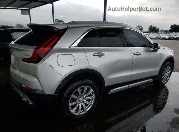 1GYFZCR41LF058699 2020 CADILLAC XT4 Серебряный 