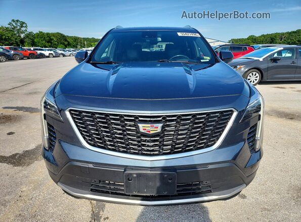 1GYFZCR43LF126629 2020 CADILLAC XT4 Серый Вид спереди