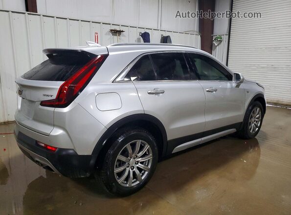 1GYFZCR44LF071561 2020 CADILLAC XT4 Серебряный Задняя правая четверть