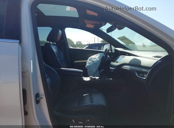 1GYFZDR40LF074771 2020 CADILLAC XT4 White Սալոնի դիմացի տեսք