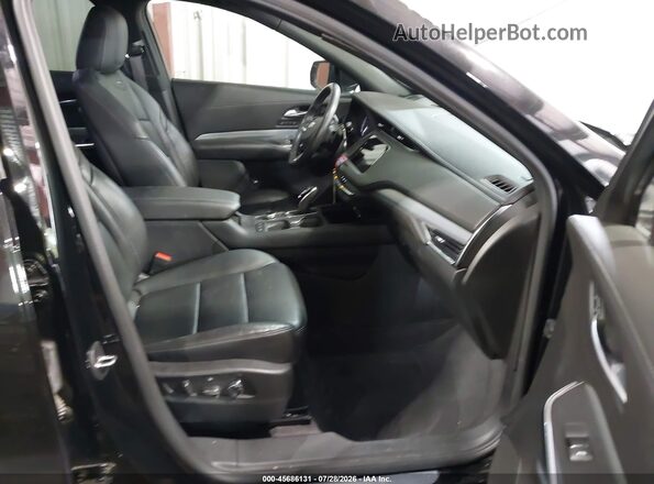 1GYFZDR40PF213948 2023 CADILLAC XT4 Black Widok wnętrza z przodu